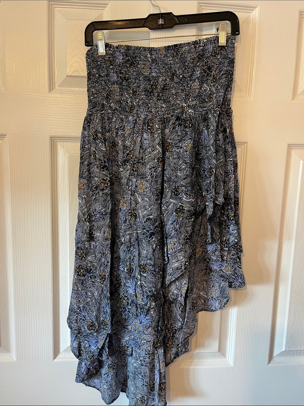 Free People Women’s Blue Floral Smocked High-Low Skirt Size Medium